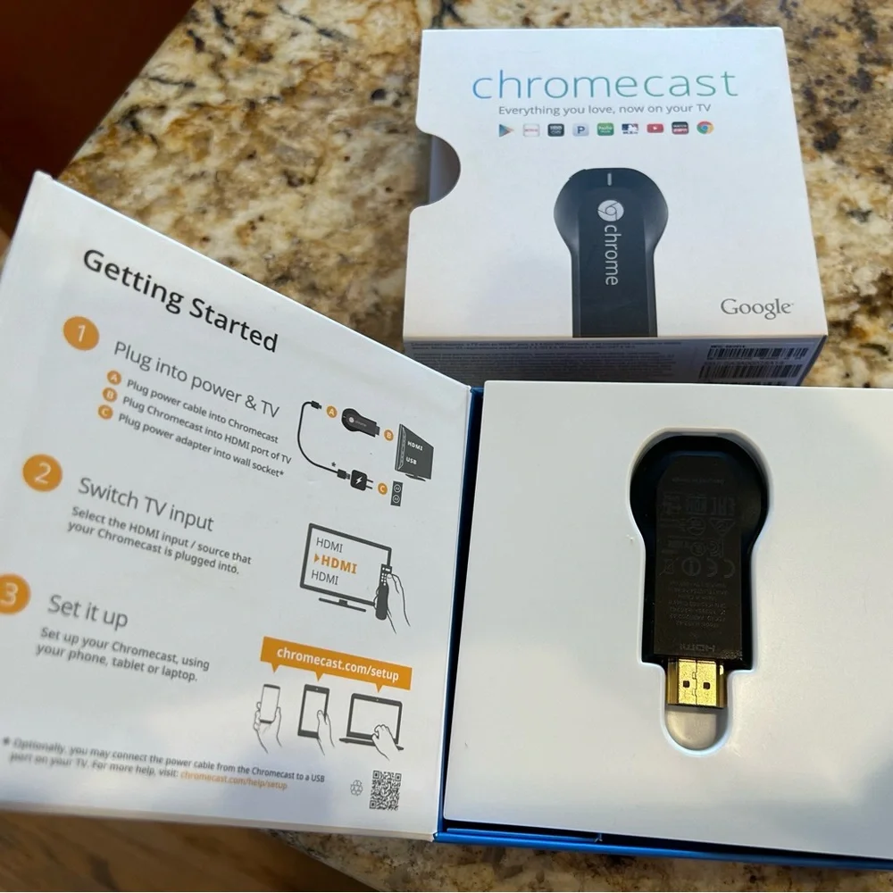 Google Chromecast 1st Generation Digital HD Media Streamer
